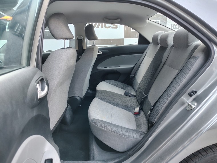 Kia Soluto 1.4 Lx Mt 2024 Usado  Usado en Kovacs Usados