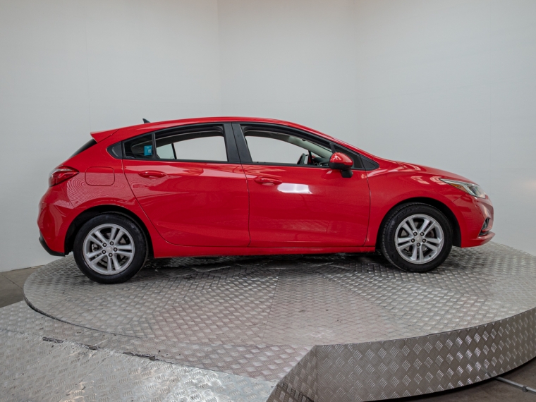 Chevrolet Cruze Lt Hb 1.4 2018 Usado  Usado en Webautos.cl