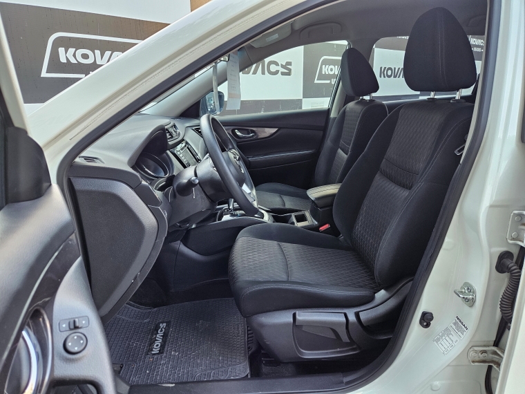 Nissan X-trail 2.5  Sense  At 2022 Usado  Usado en Kovacs Usados