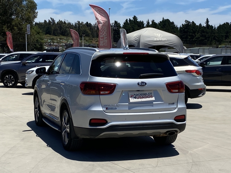 Kia Sorento Sorento 2.4 Aut 2020 Usado en Rosselot Usados