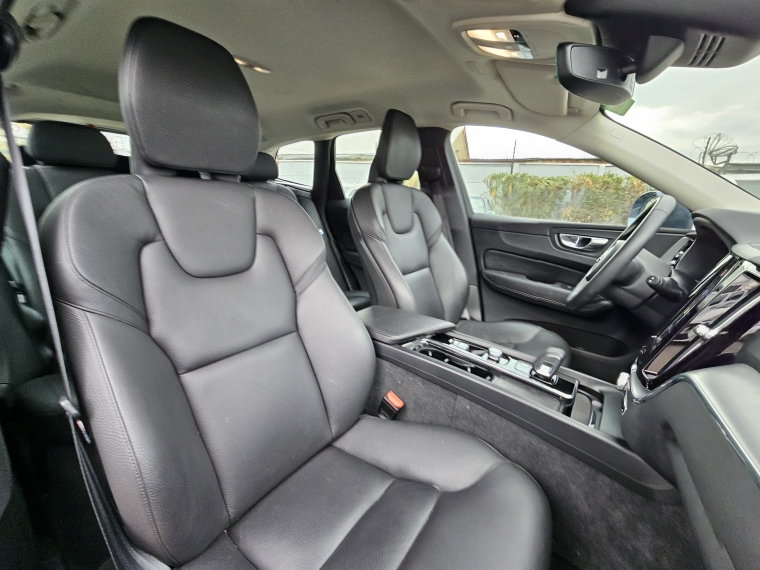 Volvo Xc60 Ii B5 4x4 2.0 Aut  2022 Usado  Usado en Autoselect Usados