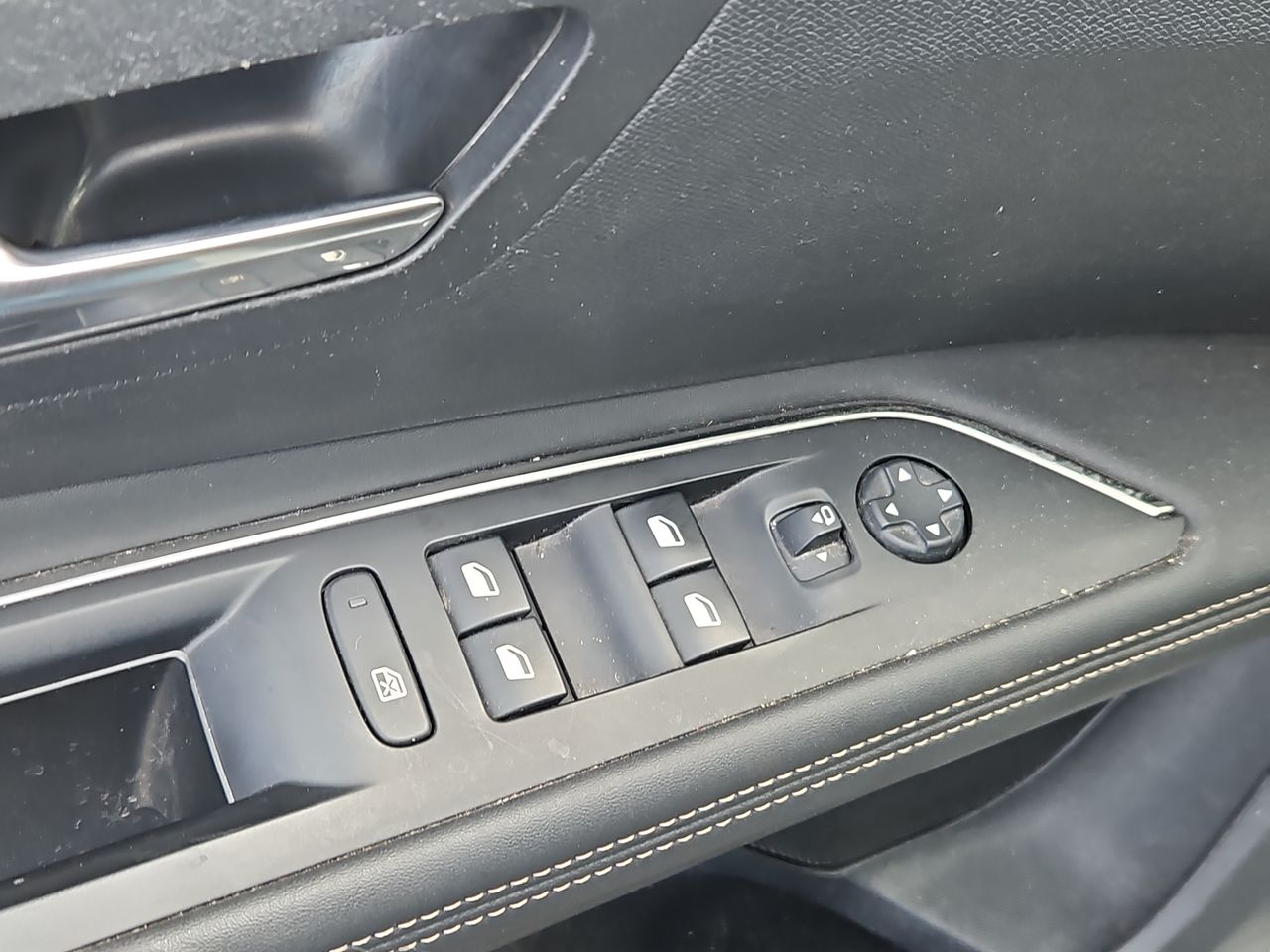 Peugeot 3008 3008 Puretech 180 Eat8 1.6 Aut 2024 Usado en Usados de Primera - Sergio Escobar