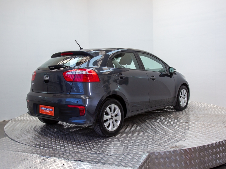 Kia Rio 5 1.4 Ex Full At 2017 Usado  Usado en Pompeyo