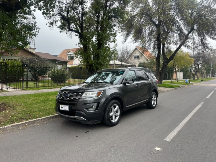 Autoadvice Autos Usados División Usados FORD EXPLORER Explorer 3.5 XLT Auto 4WD 2017 FORD EXPLORER Explorer 3.5 XLT Auto 4WD 2017