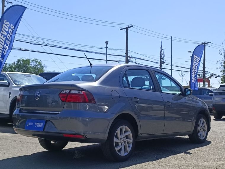 Volkswagen Voyage 1.6 Highline Ac 2ab Mt 4p 2022 Usado  Usado en Webautos.cl