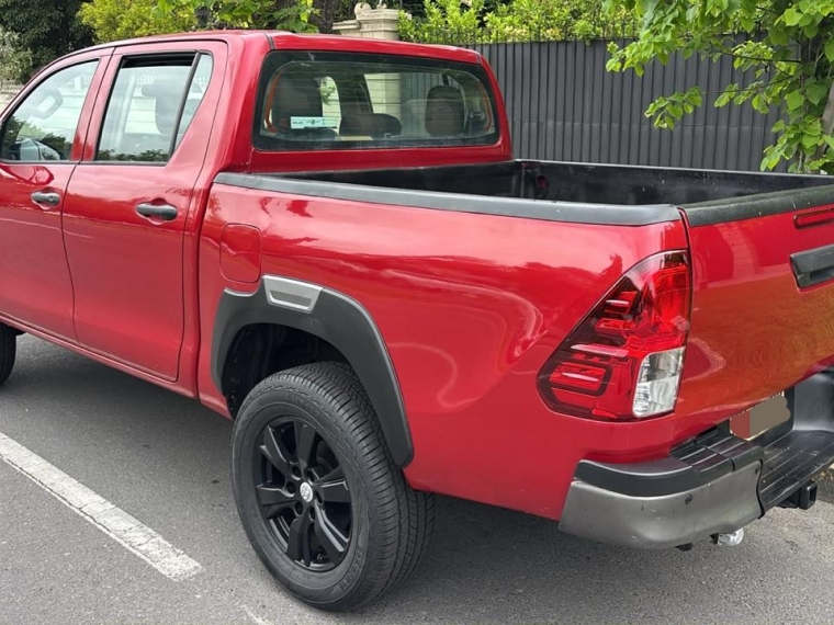 TOYOTA HILUX  Dcab DX 4x2 2.4cc - imagen 4