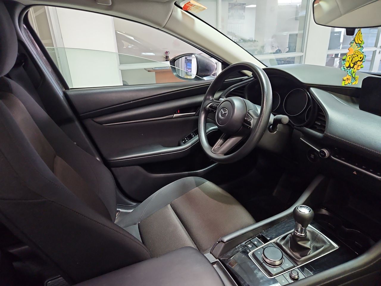MAZDA 3 3 SDN 2.0 - 2024
