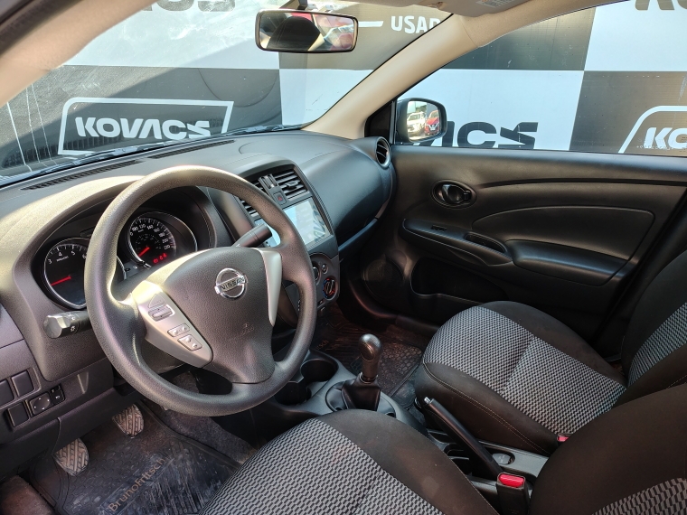 Nissan Versa 1.6 Sense  (radio Touch)  Mt 2020 Usado  Usado en Kovacs Usados