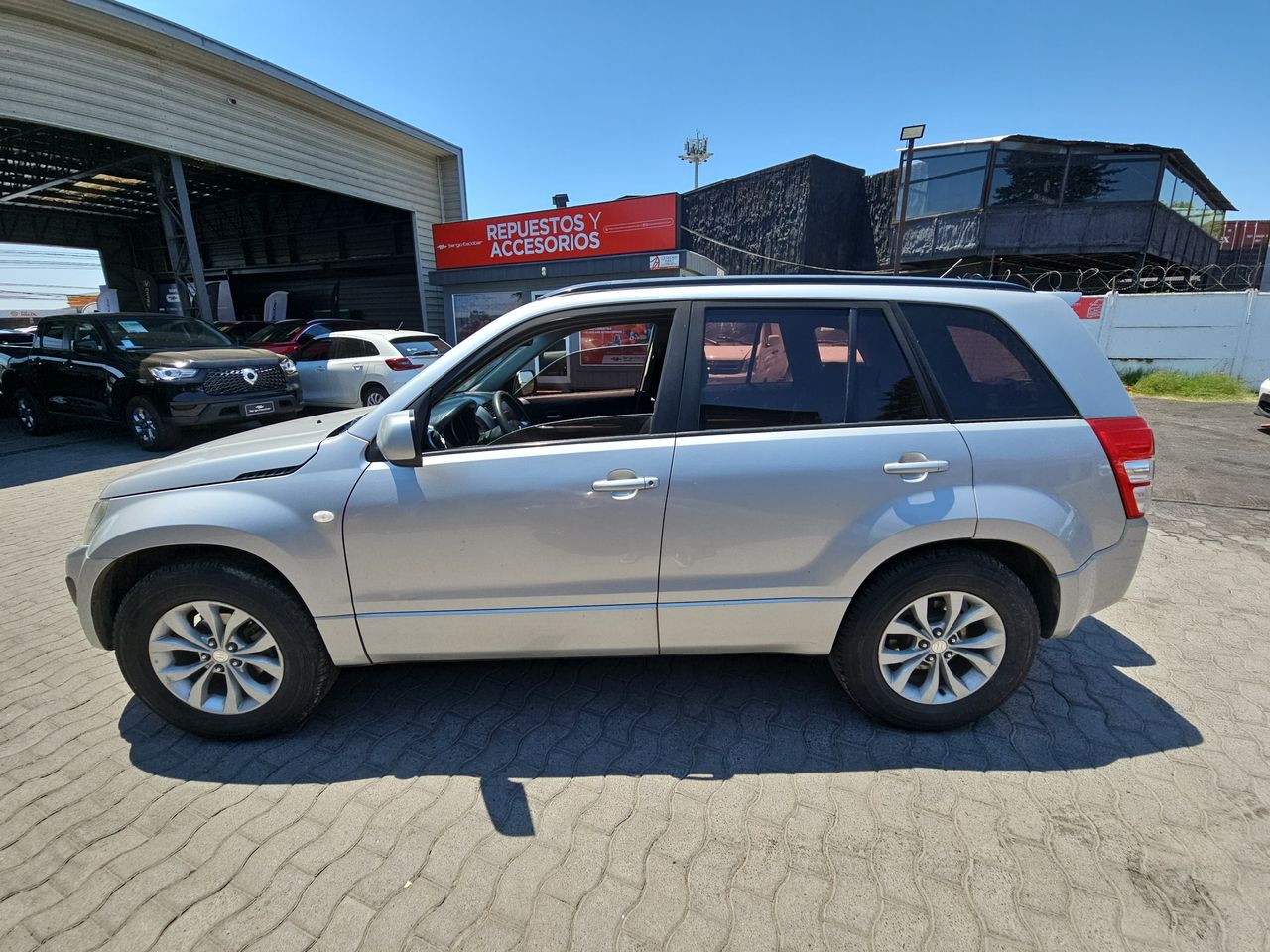 Suzuki Grand nomade Grand Nomade Glx 2.4 2018 Usado  Usado en Webautos.cl