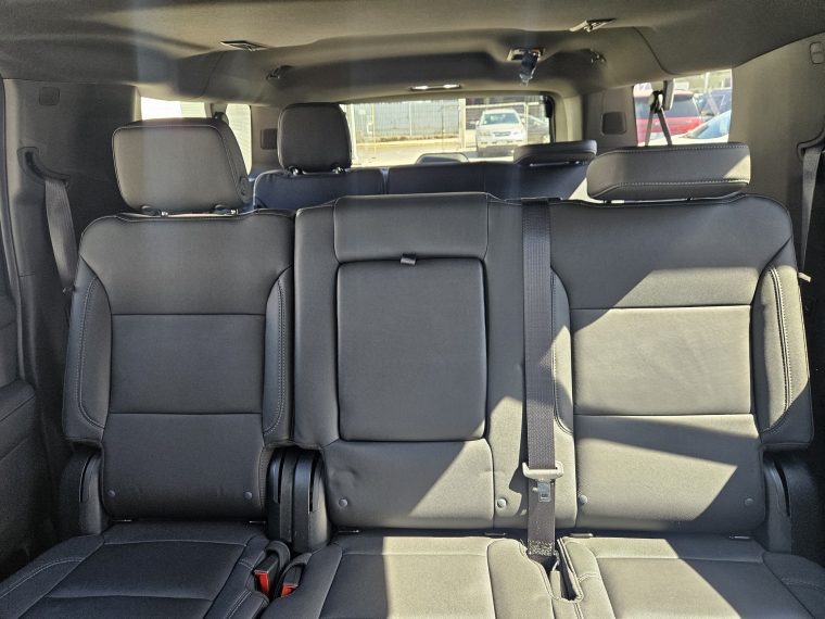 Chevrolet Suburban Suburban 4x4 5.3l At 2024 Usado  Usado en Kovacs Usados