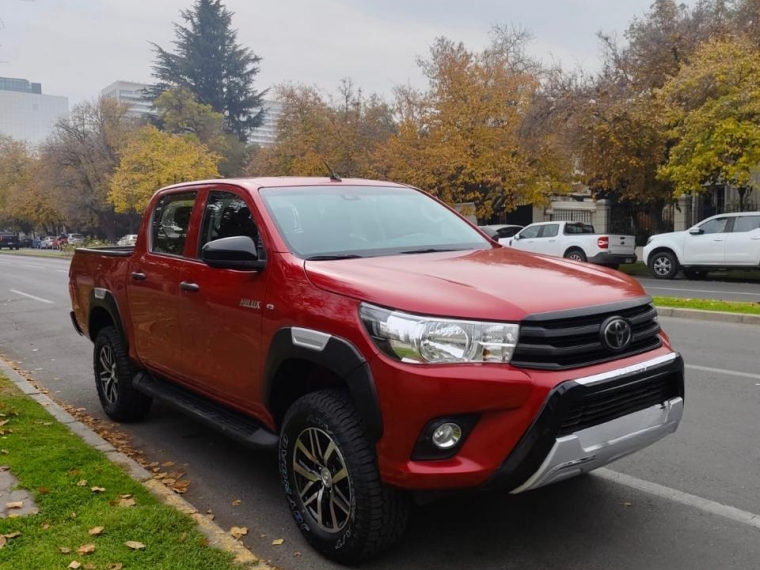 TOYOTA HILUX DX 4X2  2.4 - imagen 1