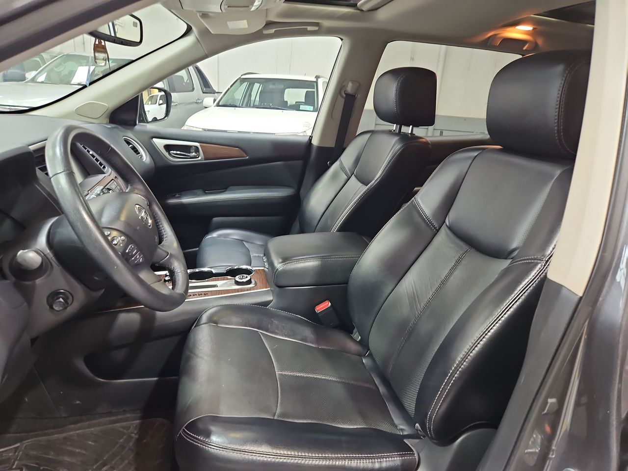 Nissan Pathfinder Pathfinder 4x4 3.5 Aut 2020 Usado en Usados de Primera - Sergio Escobar