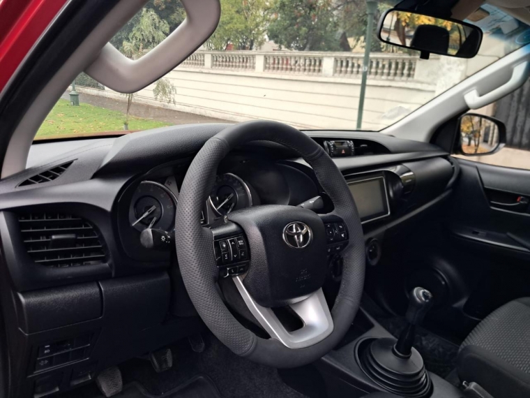 TOYOTA HILUX DX 4X2 2.4 - imagen 10
