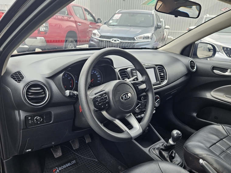 Kia Soluto Soluto 1.4 2021 Usado en Rosselot Usados