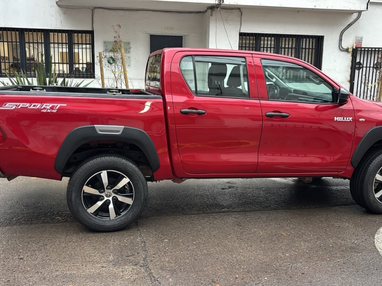 Toyota Hilux Dcab Dx 4X2 2.4Cc — foto 9 de 17