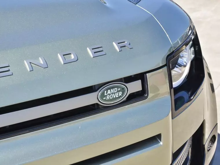 Land rover Defender 3.0 130 X-dynamic S Diesel 4x4 300hp At 5p 2024 Usado  Usado en Webautos.cl