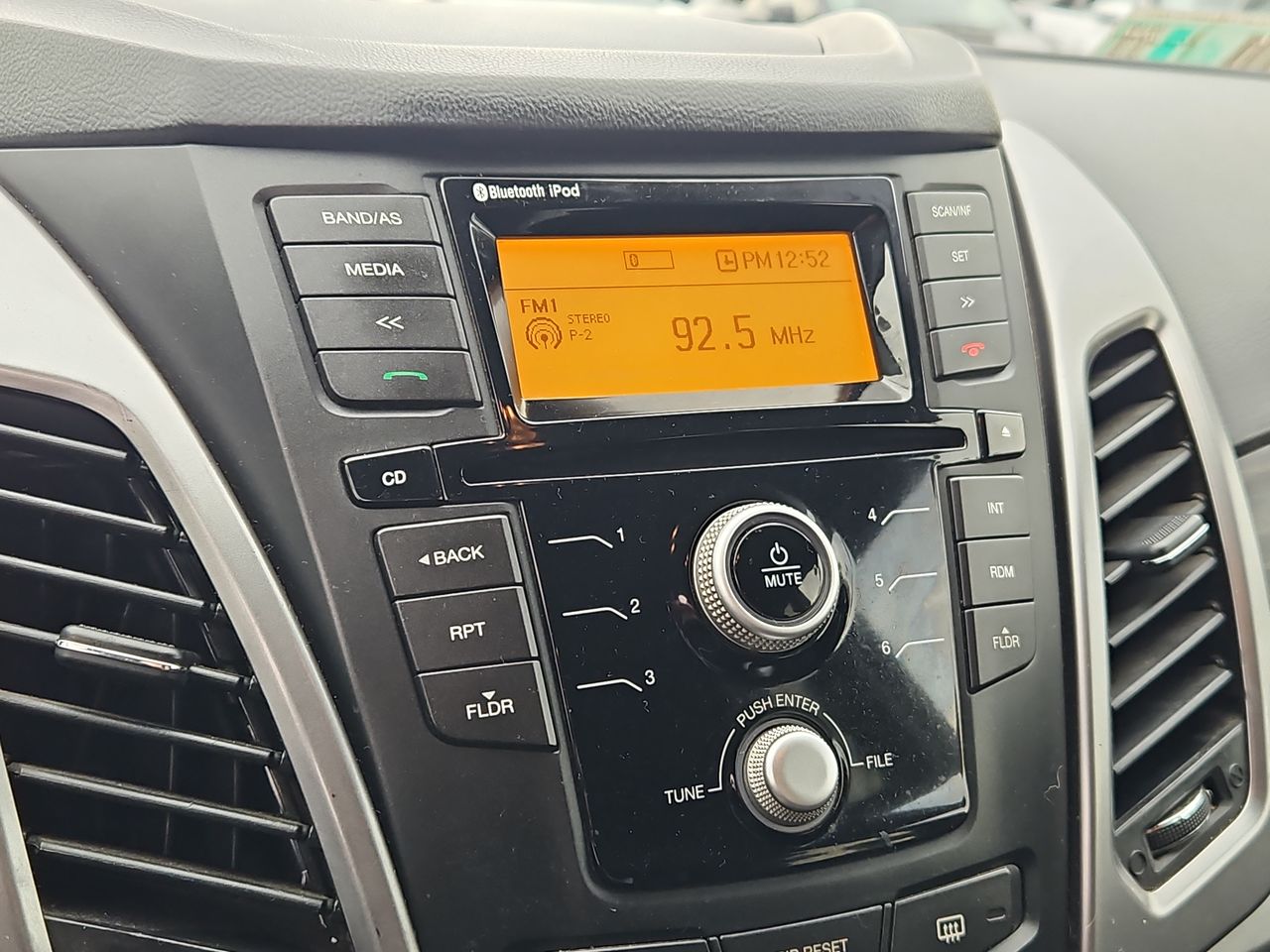Ssangyong Korando Korando Xdi 2.0 2016 Usado en Usados de Primera - Sergio Escobar