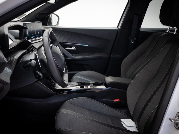 Peugeot 2008 1.5 Allure Pack Bluehdi 130 At Diesel 2023 Usado  Usado en Webautos.cl