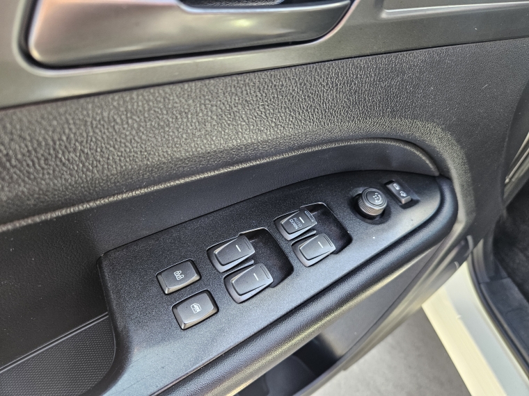 Ssangyong Grand musso Musso Grand 2.2 4x2 Mt - Ql610 Mn 2022 Usado en Rosselot Usados