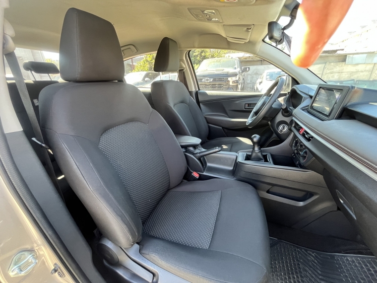 Toyota Yaris 1.5l I Mt 2025 Usado  Usado en Kovacs Usados