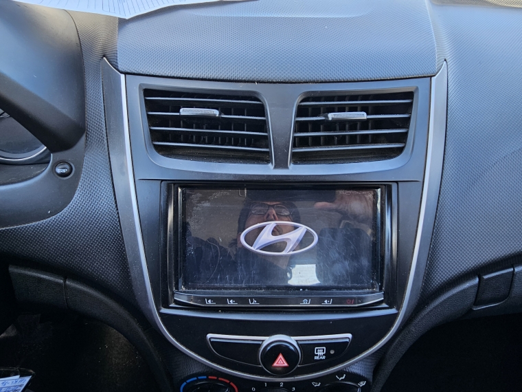 Hyundai Accent Accent Rb Gl 1.4 2019 Usado en Rosselot Usados
