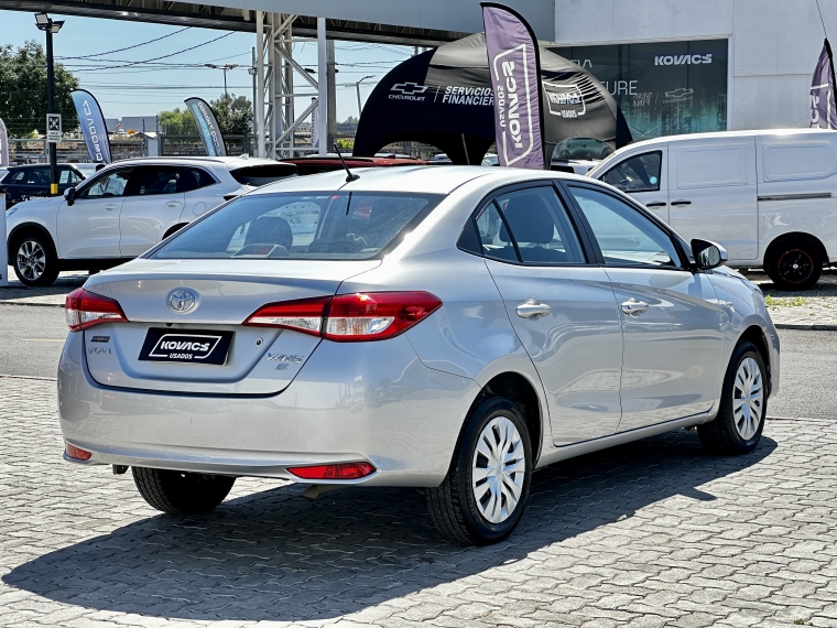 Toyota Yaris 1.5 Sedan Gli E Mt 2022 Usado  Usado en Kovacs Usados
