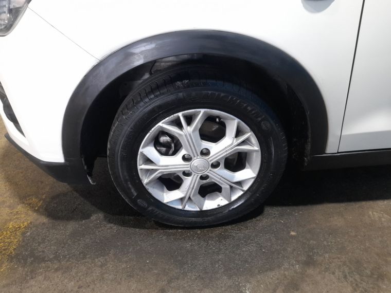 Ssangyong Tivoli 1.6 Glx Tx1011 4x2 Mt 5p 2021 Usado  Usado en Webautos.cl