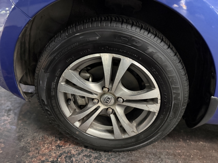Kia Rio 5 Ub Ex 1.4l 6mt Ac 2013  Usado en Grass & Arueste