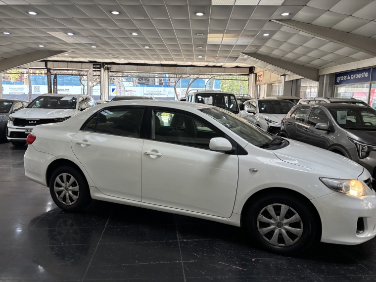 Toyota Corolla Gli 1.6l 6mt Ac 2013  Usado en Grass & Arueste