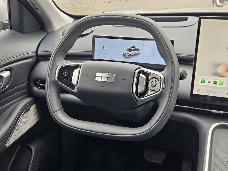 Geely Ex7 — foto 10 de 20