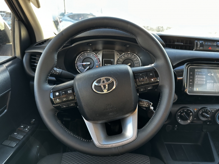 Toyota Hilux Dx Ts Mt 4x4 2023 Usado  Usado en Kovacs Usados
