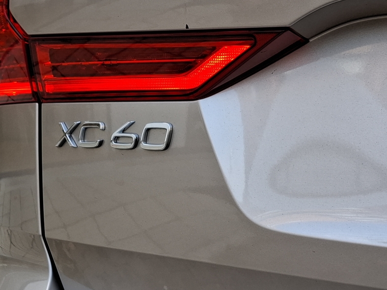 Volvo Xc60 2.0 B5 Plus At 4x4 Hibrido 2025 Usado  Usado en BMW Premium Selection