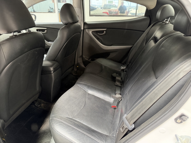 Hyundai Elantra Gls 1.8 Aut 2014 Usado Usado en Webautos.cl Hyundai Elantra Gls 1.8 Aut 2014 Usado Usado en Webautos.cl
