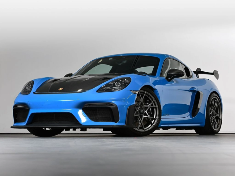 PORSCHE 718 CAYMAN GT4 RS 2023