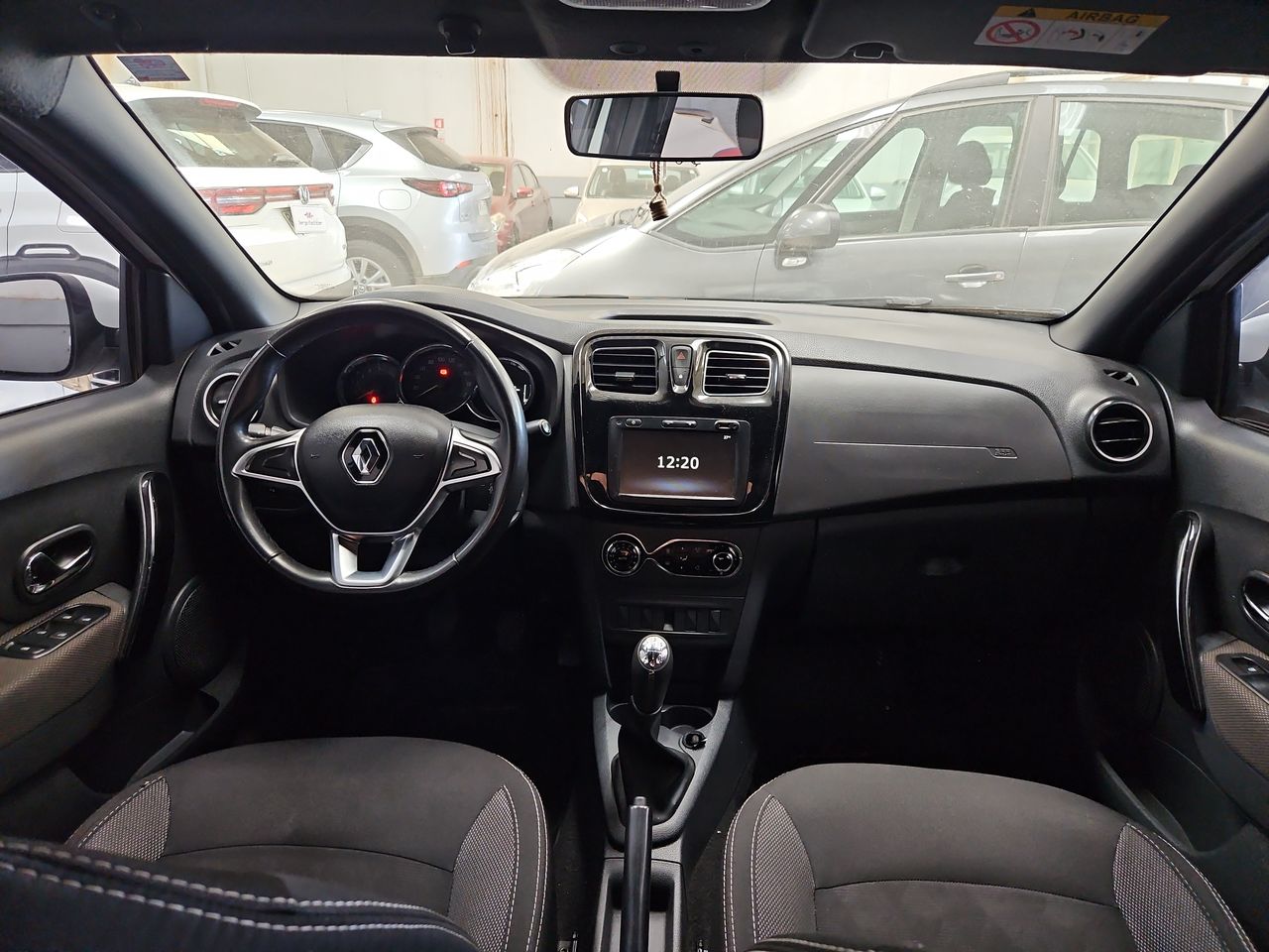 Renault Symbol Symbol Mt 1.6 2022 Usado Usado en Webautos.cl Renault Symbol Symbol Mt 1.6 2022 Usado Usado en Webautos.cl