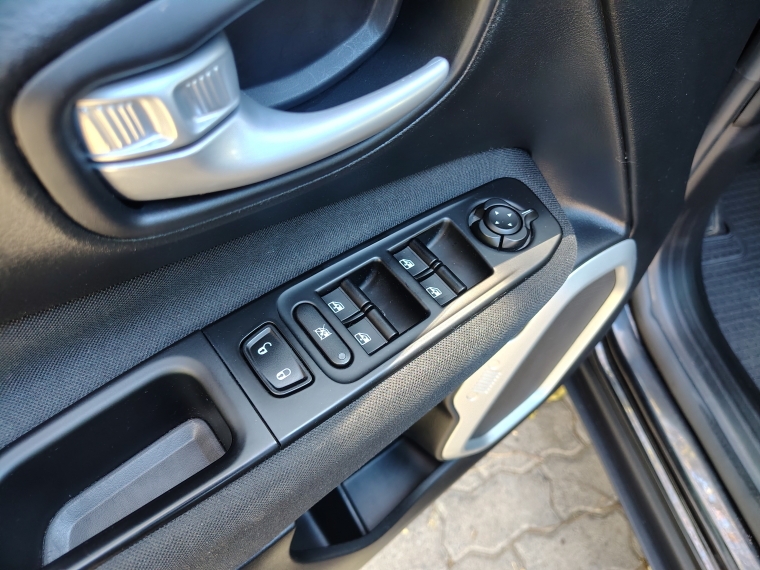 Jeep Renegade 1.8 Sport Lx Mt 2022 Usado  Usado en Kovacs Usados