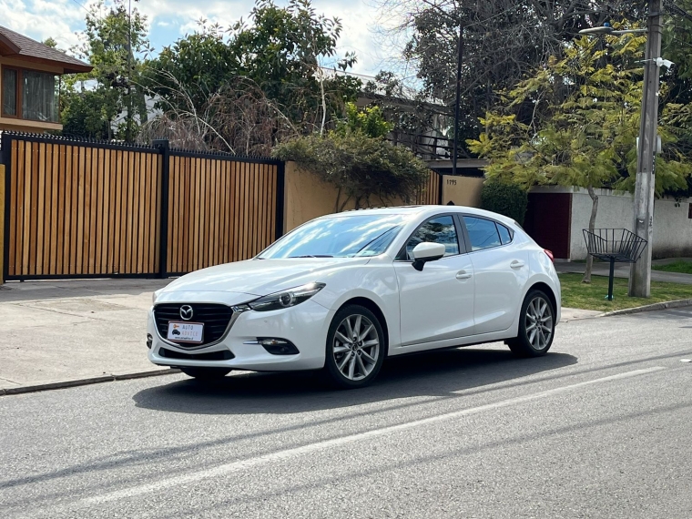 Mazda 3 Skyactiv-g 2.5 2019 