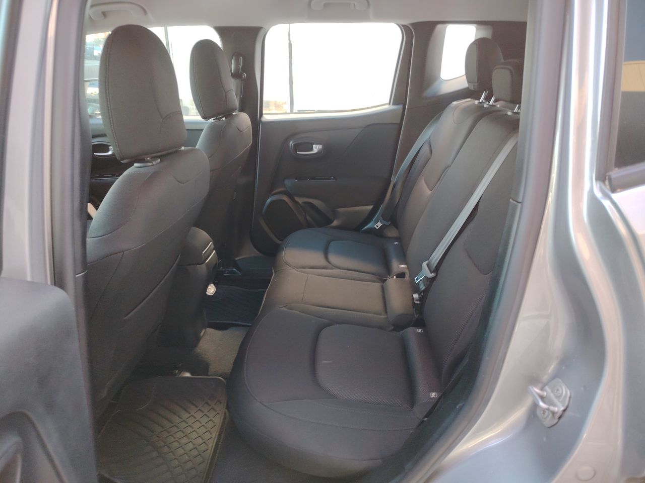 Jeep Renegade Renegade Sport 1.8 2022 Usado en Usados de Primera - Sergio Escobar