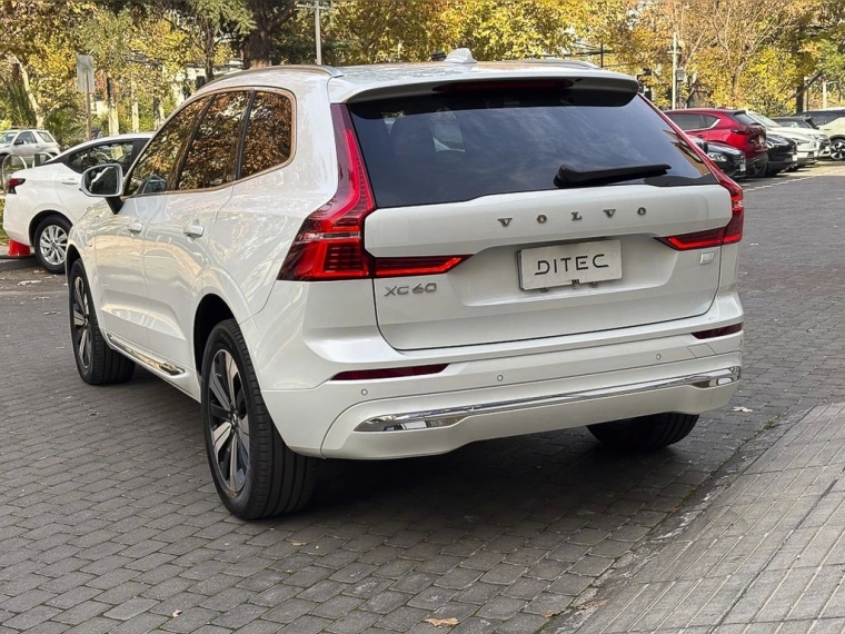 Volvo Xc60 Ii T8 Recharge 4x4 2.0 Aut 2024 Usado Usado en BMW Premium Selection Volvo Xc60 Ii T8 Recharge 4x4 2.0 Aut 2024 Usado Usado en BMW Premium Selection
