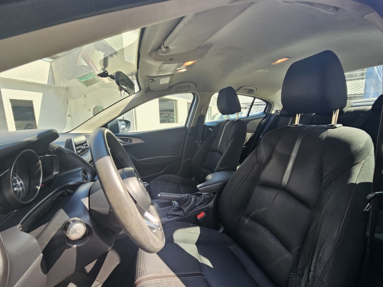 Mazda 3 sedan New 3 1.6 2018 Usado en Rosselot Usados