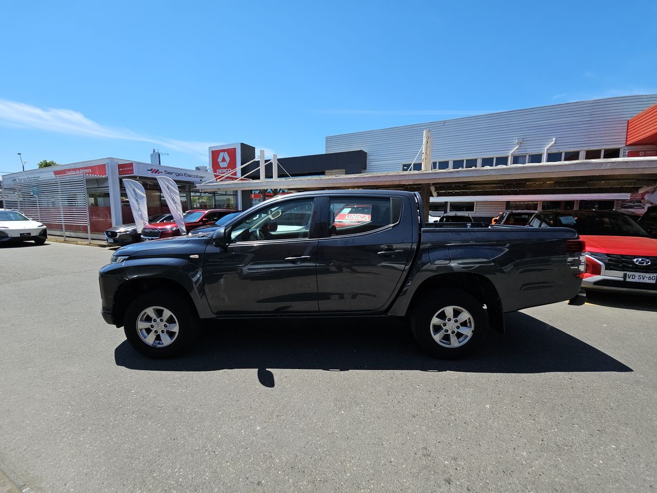 Mitsubishi L200 New L200 Work Cr 2.4 2020 Usado Usado en Webautos.cl Mitsubishi L200 New L200 Work Cr 2.4 2020 Usado Usado en Webautos.cl