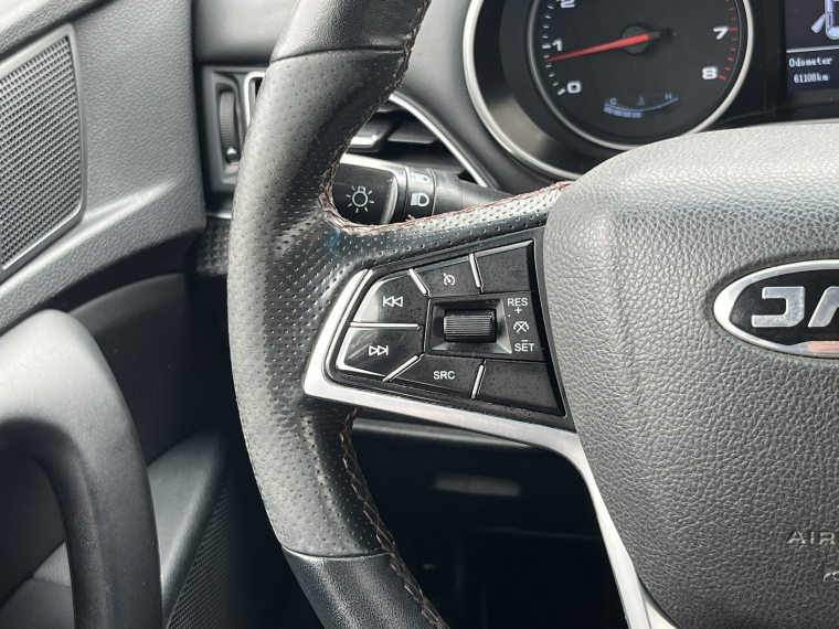 Jac Js3 1.6 Luxury Mt 2024 Usado  Usado en Kovacs Usados