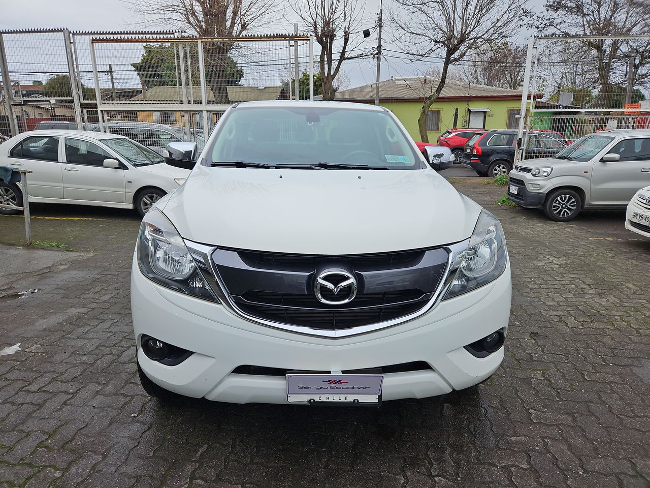 Mazda Bt-50 New Bt 50 Dcab Sdx 4x4 3.2 Aut 2021 Usado en Usados de Primera - Sergio Escobar
