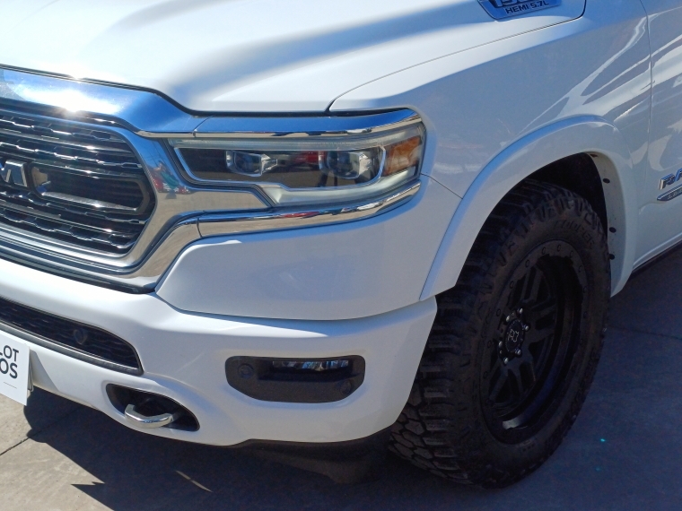 Ram 1500 New Ram 1500 Crew Cab Limited 5.7l Mn Euro 6c 2023 Usado en Rosselot Usados
