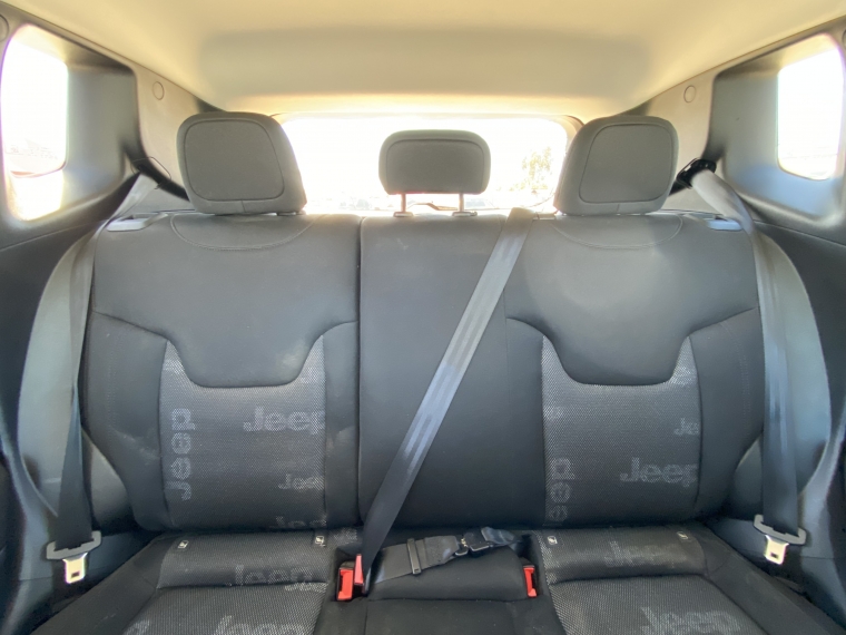 Jeep Renegade Renegade Sport Lx 1.8 2018 Usado en Rosselot Usados