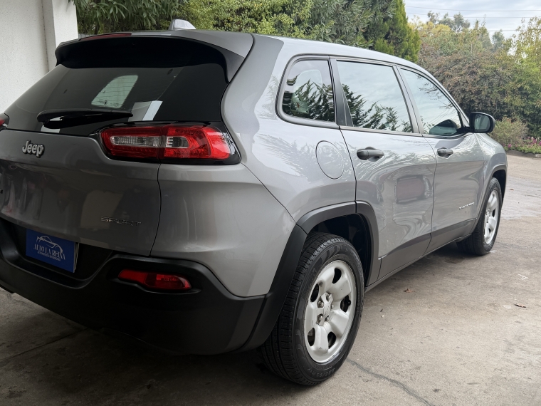 Jeep Cherokee Sport 2015  Usado en Automotriz Alto La Reina