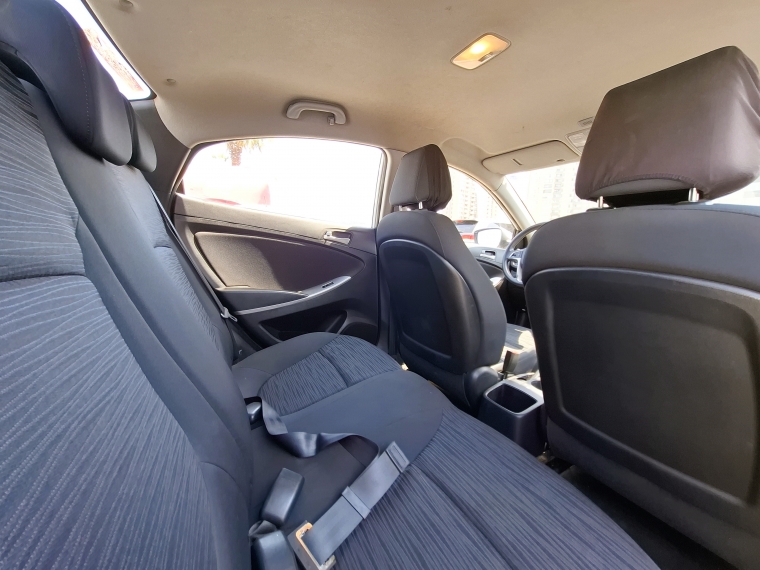 Hyundai Accent Accent Gl 1.4 2020 Usado en Rosselot Usados