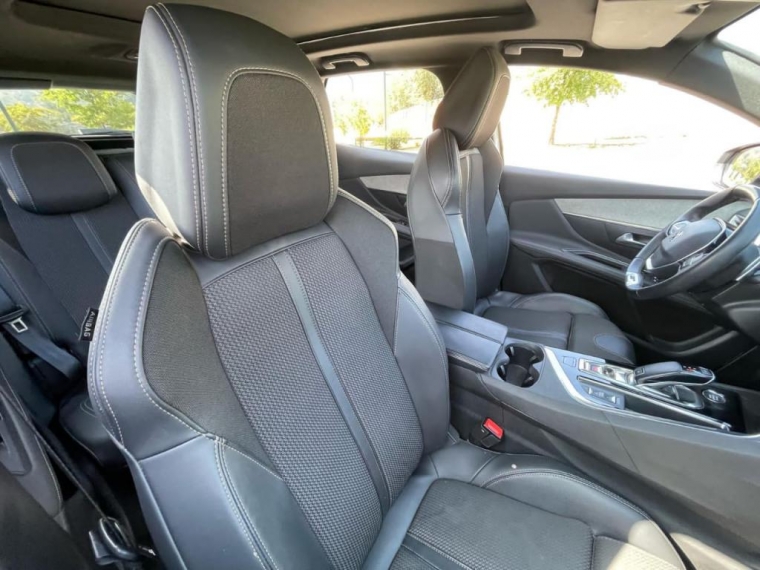 Peugeot 3008 Puretech Gt 180 Eat8 1.6 Aut 2022  Usado en Automarket Chile