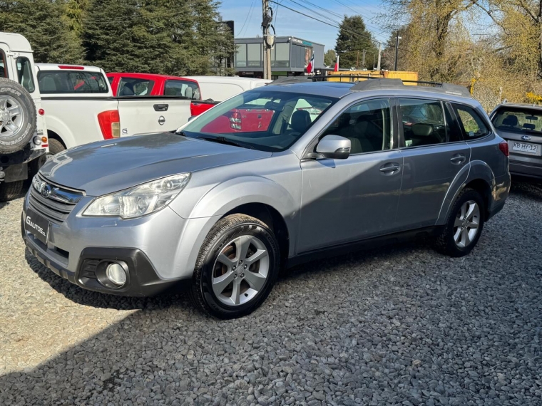 SUBARU OUTBACK Limited 2013