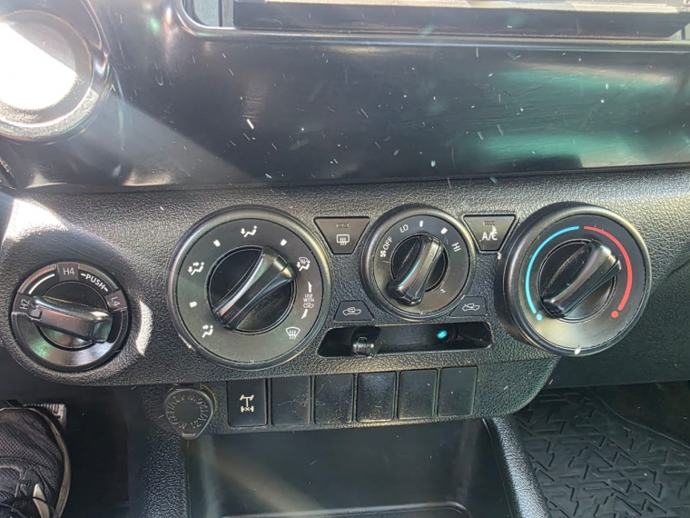 Toyota Hilux Dx 4x4 2.4 2019  Usado en GT Autos